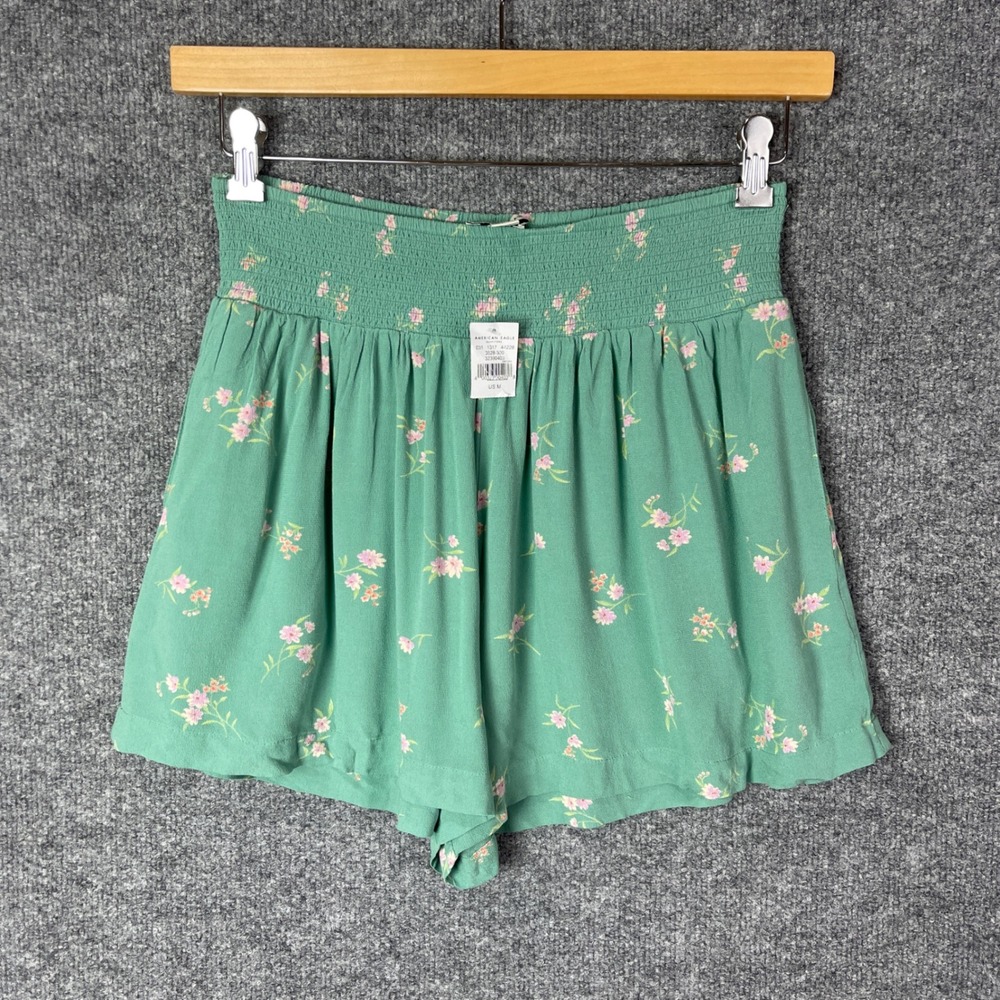 NEW American Eagle Floral Shorts Size M Green New Smocked Waist Viscose - Picture 1 of 9